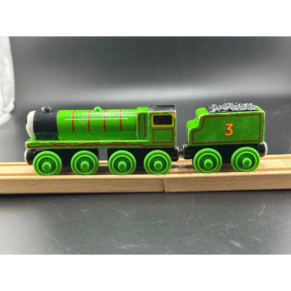 Learning Curve Thomas Henry Wooden Railway Train with Tender‎ Vtg 2003 #3 Green